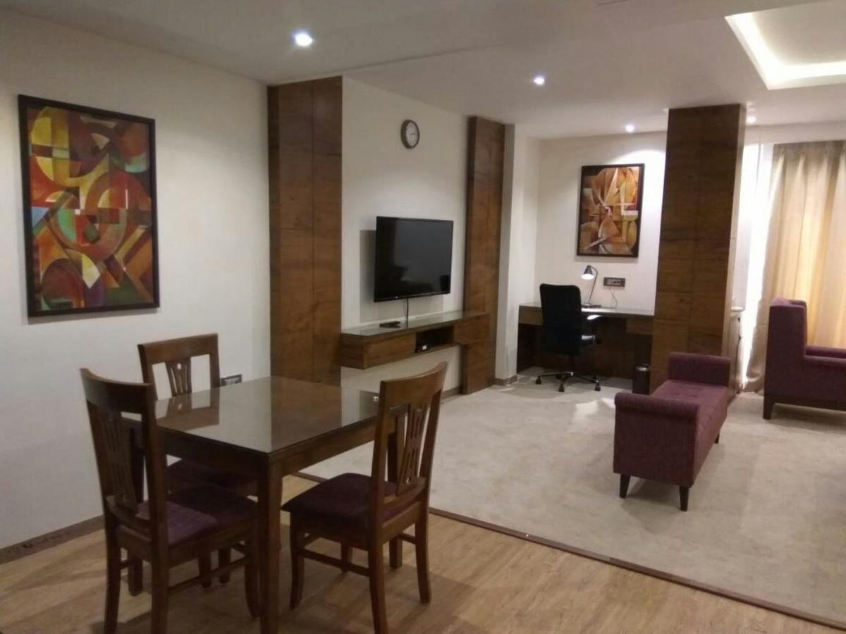Hotel Surendra Vilas Bhopal Exterior photo